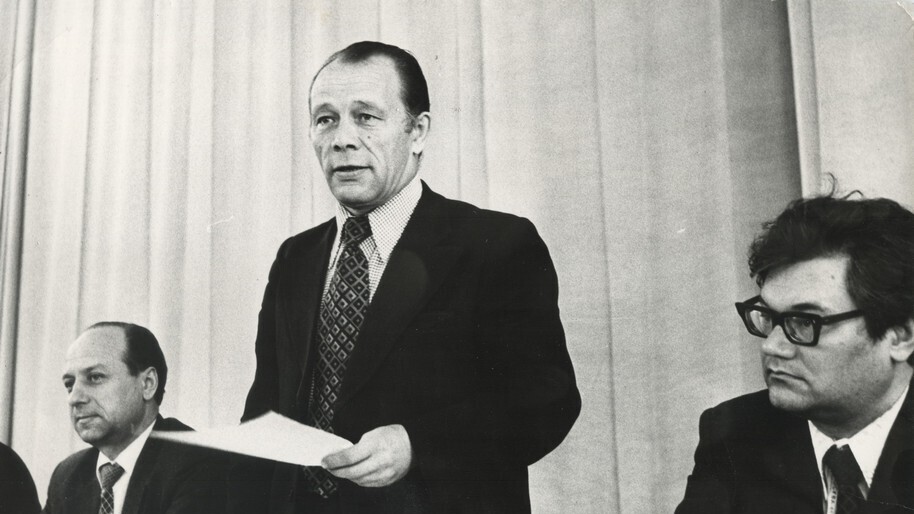  Топчев Юрий Иванович 