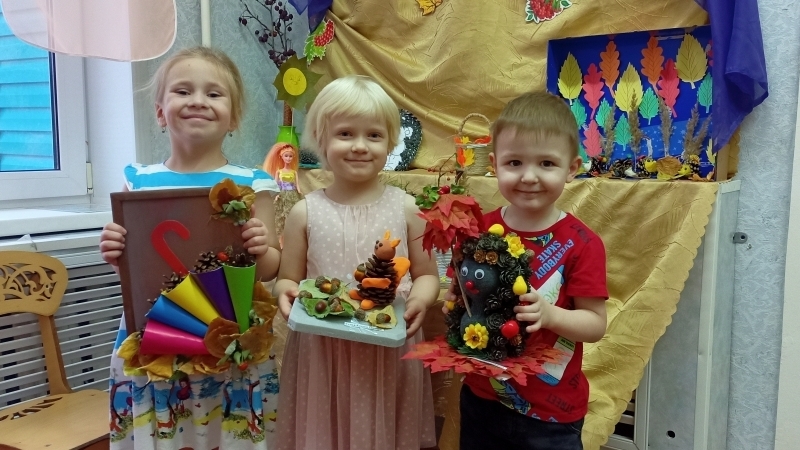 Экспозиции творческих работ обучающихся